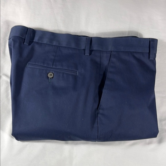 Goodthreads mens navy blue Straight fit flat chino pants - size 38x32 - Picture 10 of 12